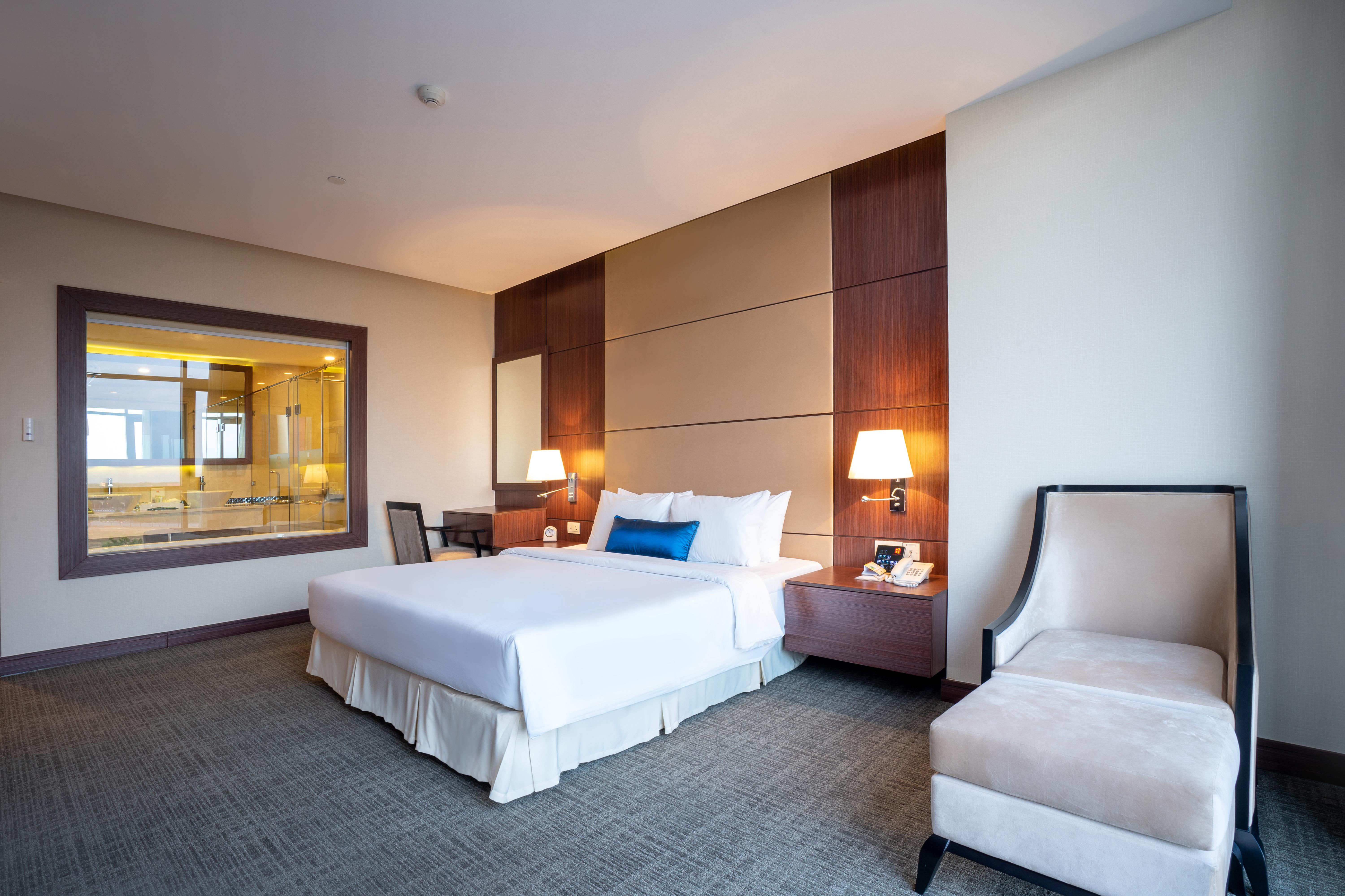 Becamex Hotel New City Thu Dau Mot Exterior foto